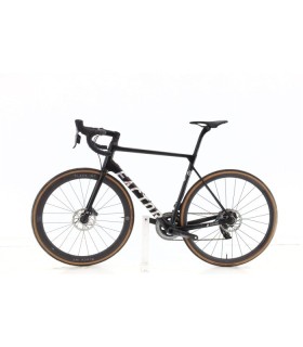 Factor O2 Carbon AXS 12V