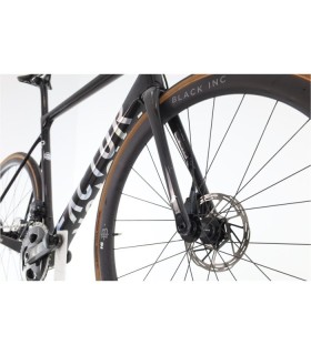 Factor O2 Carbon AXS 12V