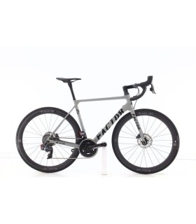 Factor O2 VAM Carbon AXS 12V