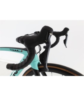 Bianchi Oltre XR3 Carbon Di2 11V