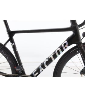 Factor O2 VAM Carbon AXS 12V