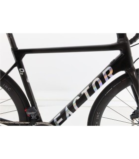 Factor O2 VAM Carbon AXS 12V