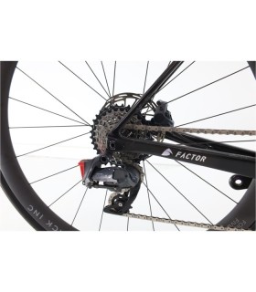 Factor O2 VAM Carbon AXS 12V