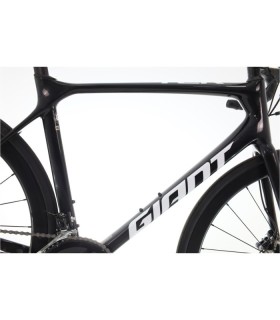 Giant TCR 2 Carbon